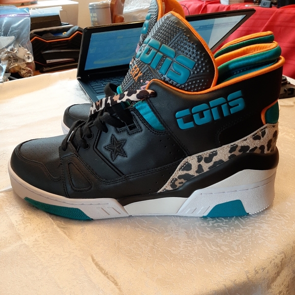 Men's Sneakers (Sportwear) - Picture 8 of 8